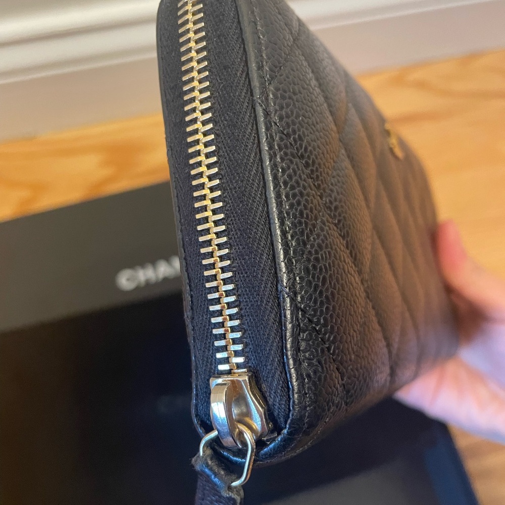 Chanel quilted caviar zipped long wallet- full set - Picture 9 of 12